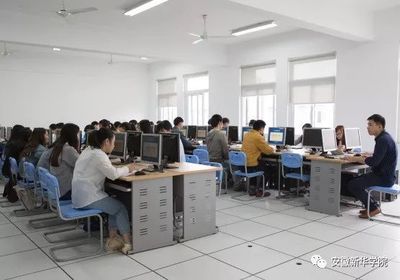 匠心筑梦，数字绘魂——走进动漫学院，探索创意与技术的交汇点